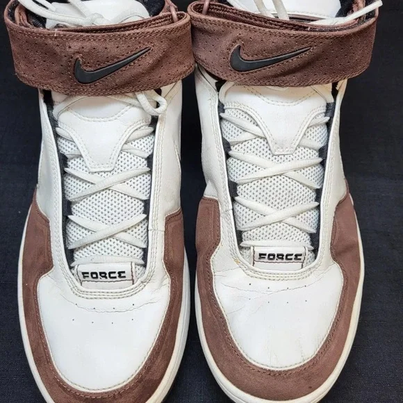 Nike Men's Brown and White High-Top Sneakers - Picture 2 of 7